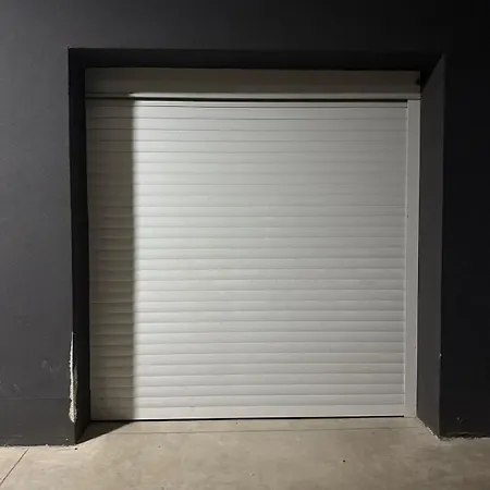 Nest24- Cozy With Terrace And Private Garage Apartment *