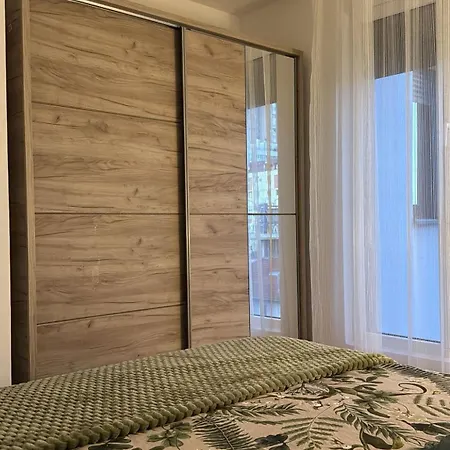 Nest24- Cozy With Terrace And Private Garage